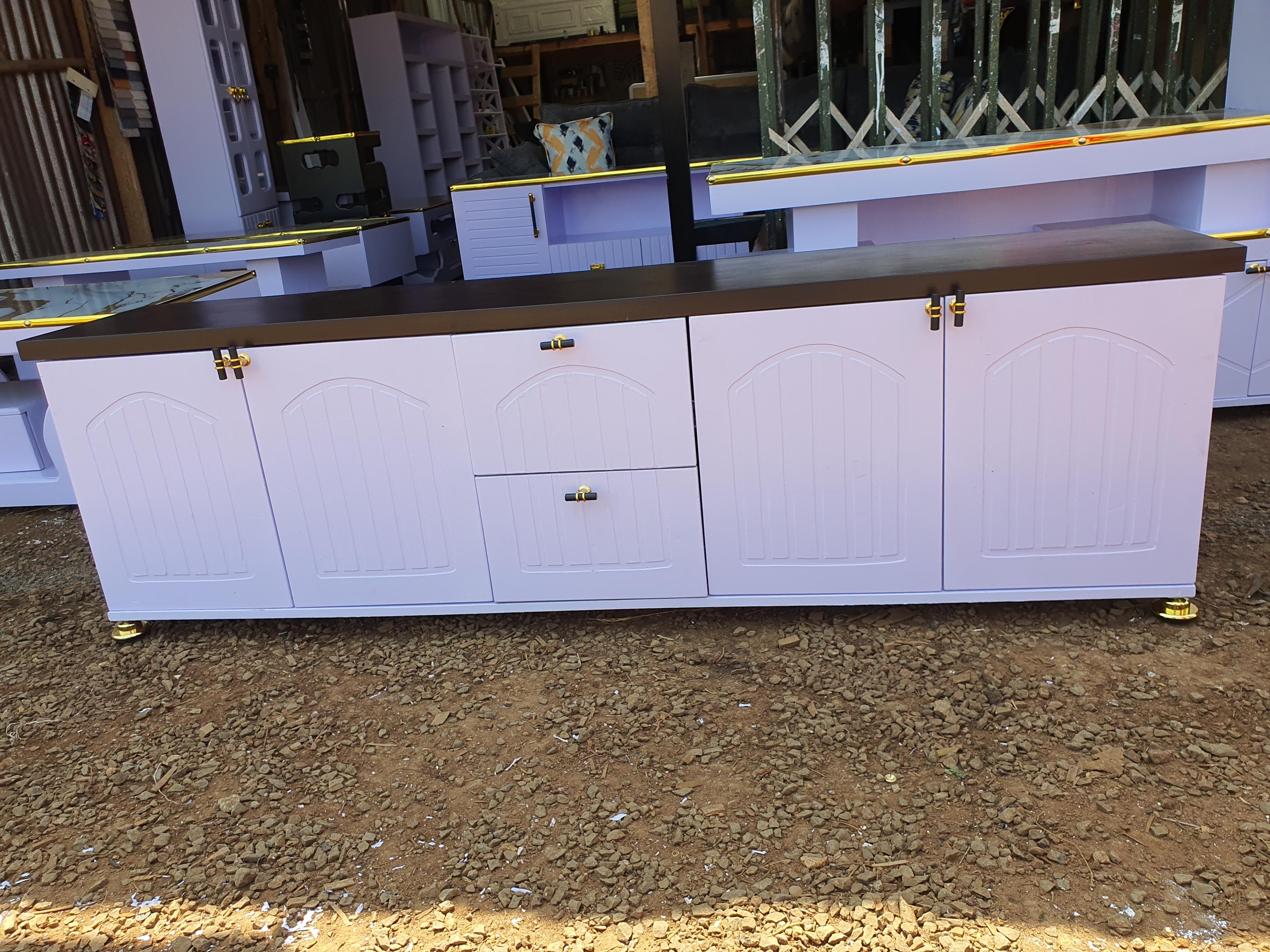 6 fts tv stand